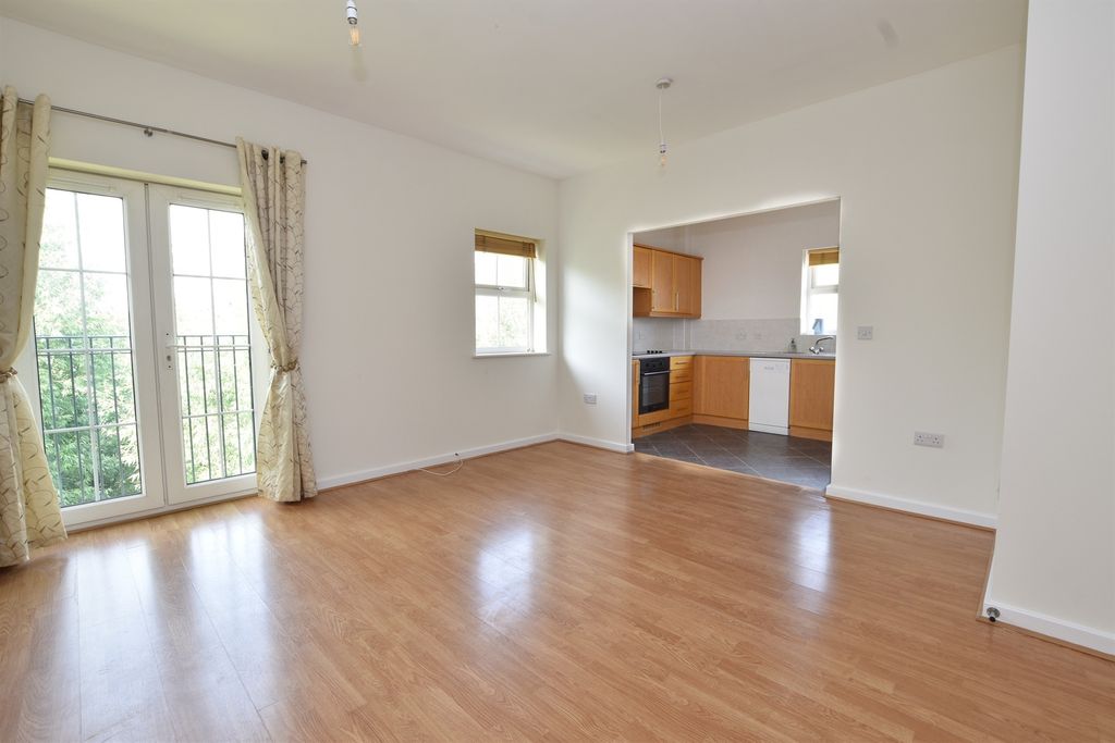 Additional image 6 of 2 bed flat for saleStanbridge Road, Leighton Buzzard LU7