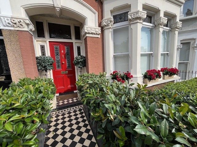 Property photo 1 of 10