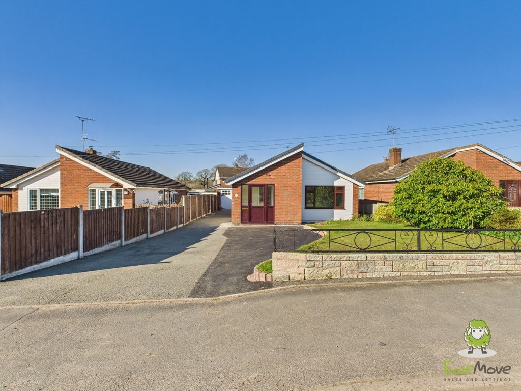 Property photo 1 of 11 Cam02463G0-Pr0057-Still006