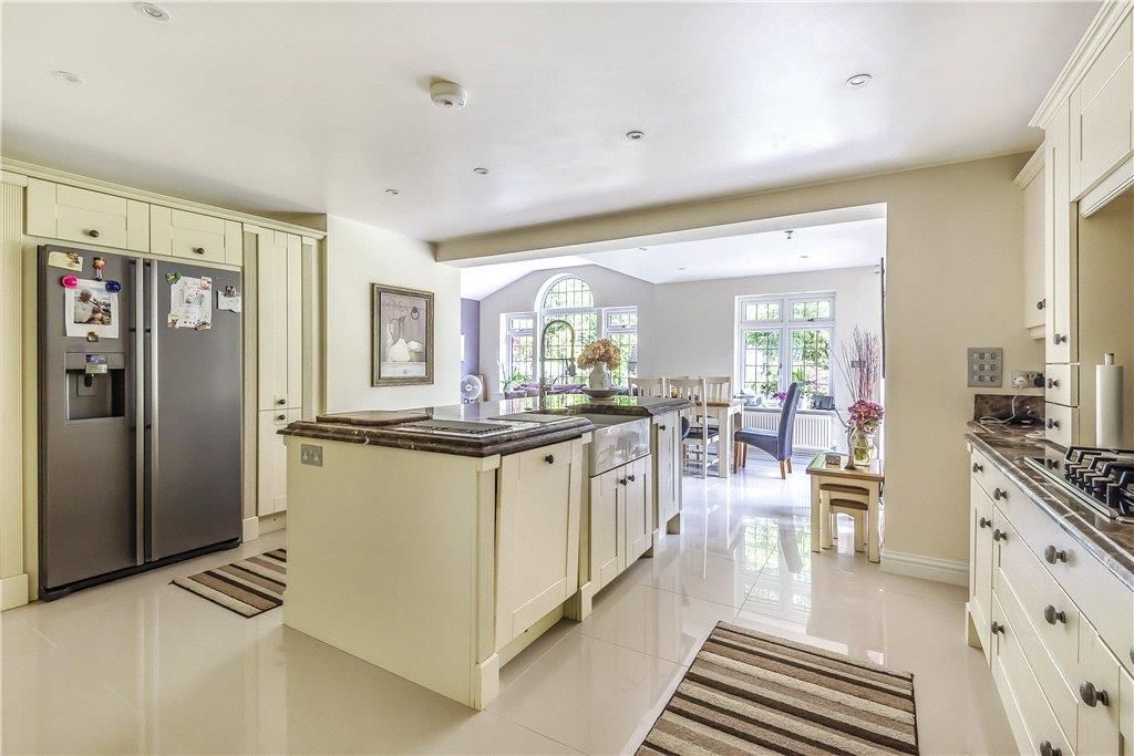 Property photo 2 of 33 Prrc7mV22Pfnk9Ar6Vbobpsbav8.Jpg