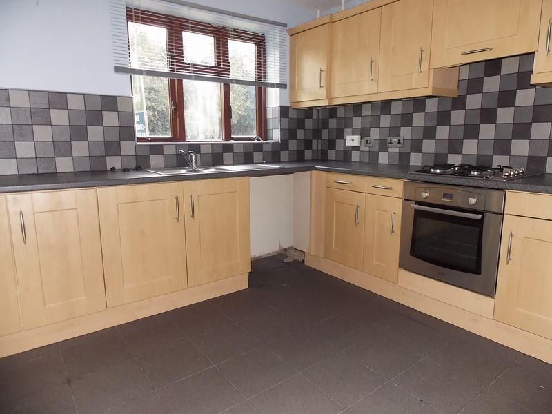 Property photo 2 of 3