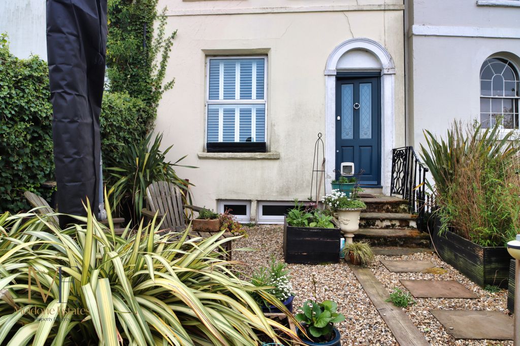 Property photo 3 of 30 Front View