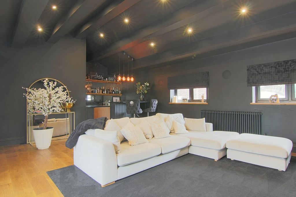 Property photo 2 of 39 Cinema/Family Room