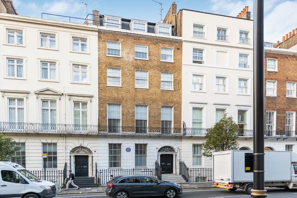 Property photo 2 of 6 External