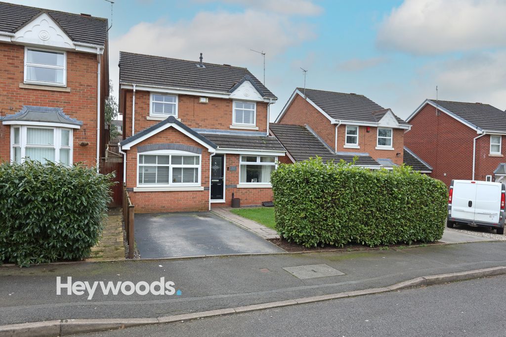 Property photo 1 of 40 099A2438