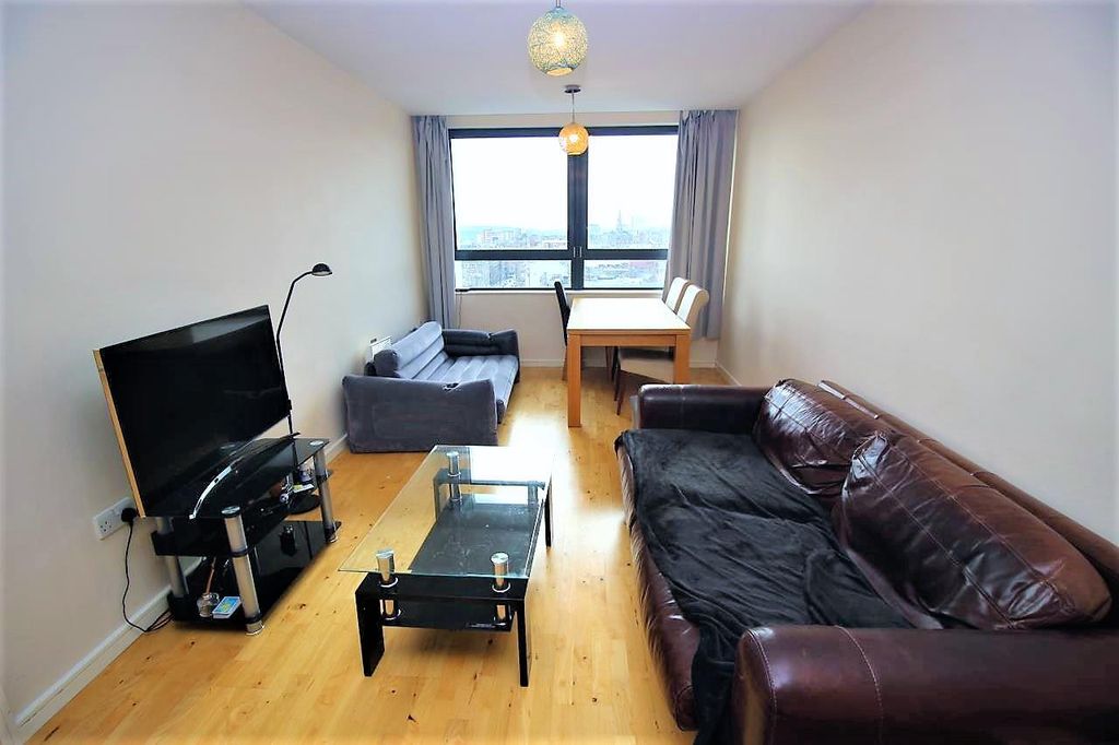 Property photo 1 of 7 Vatxodyw87Z7Frvn8G0Dsg6O8Ys.Jpg