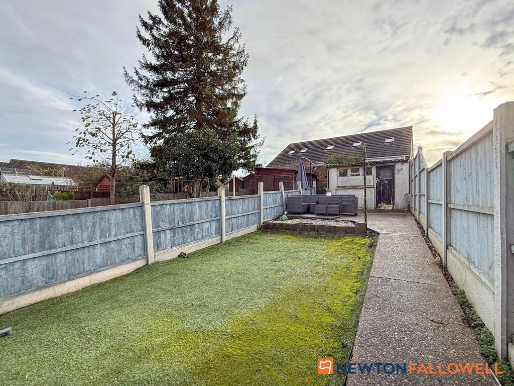 Property photo 3 of 15