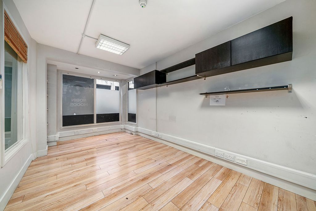 Property photo 2 of 10 Picture 2