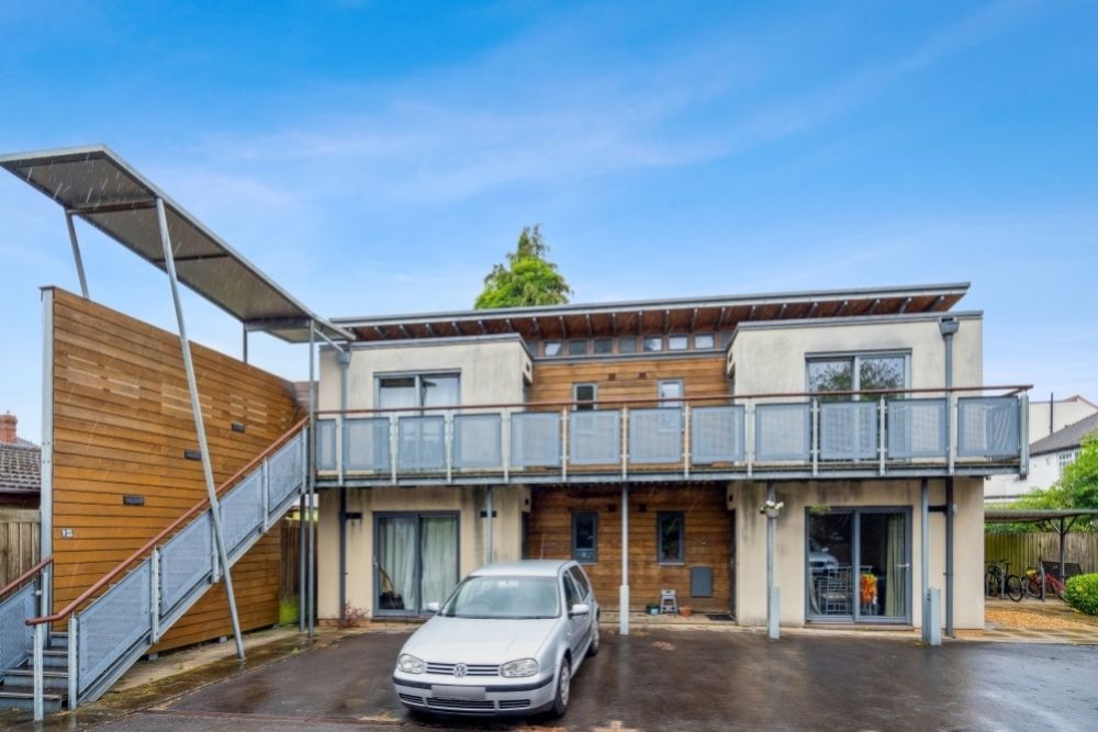 Property photo 1 of 10 External