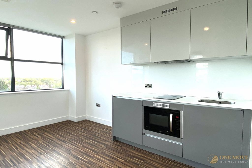Property photo 3 of 9 Westpoint 501 Chester Road- Kitchen