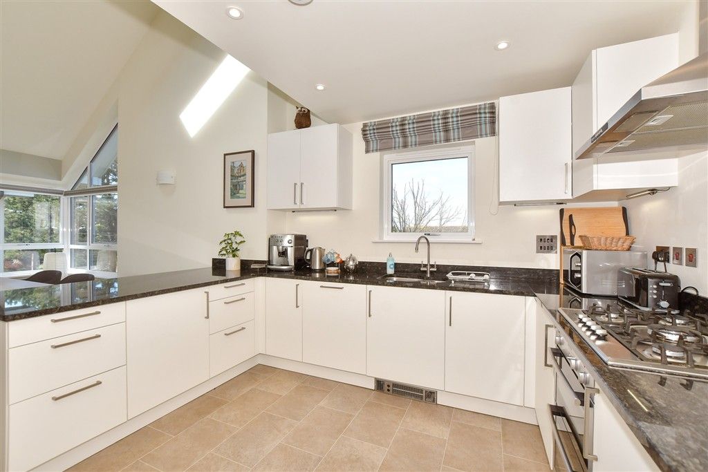 Property photo 3 of 20 Kitchen/ Diner