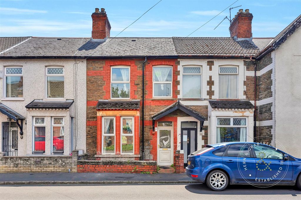 Property photo 1 of 26 Avoca-Place-25.Jpg