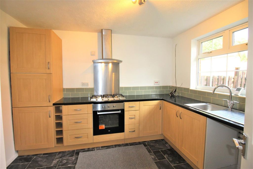 Property photo 2 of 9 2 - .Jpg