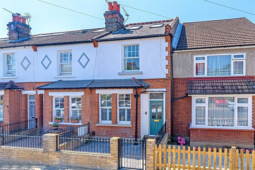 Property photo 1 of 10