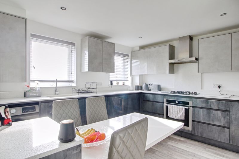 Property photo 2 of 10 Photo 1