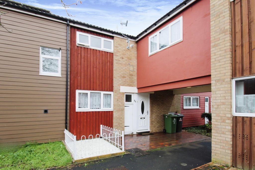 Property photo 1 of 17 Front