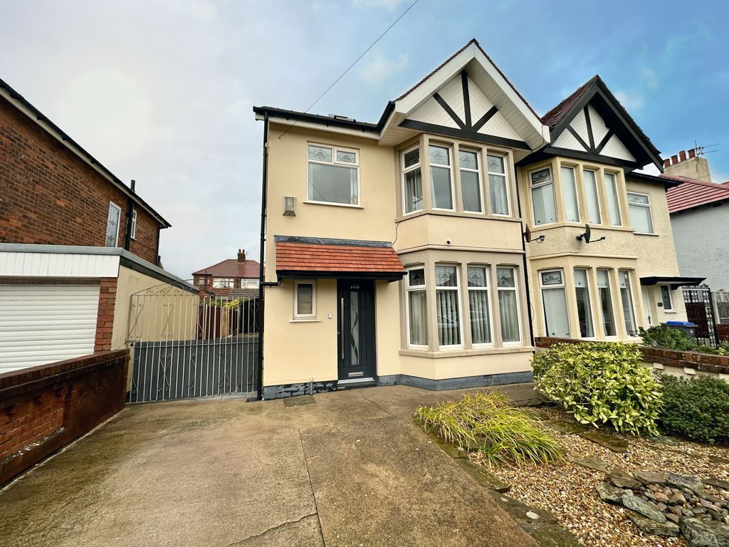 Property photo 1 of 34