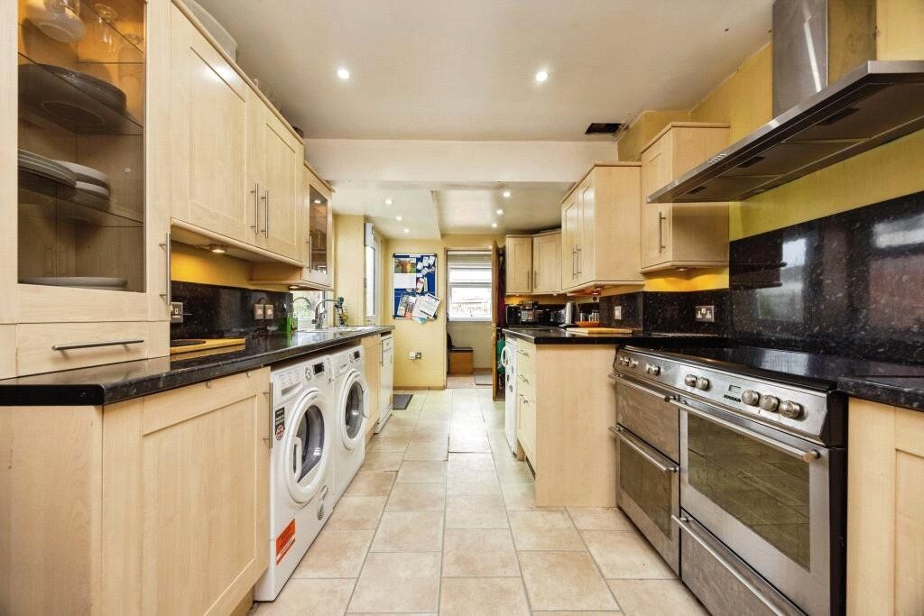 Property photo 2 of 20 Picture No. 08