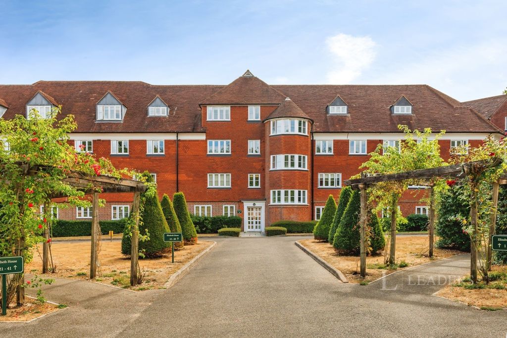 Property photo 1 of 16 Pbox-Img.Jpg