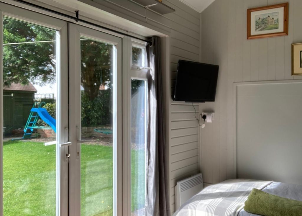 Property photo 3 of 4