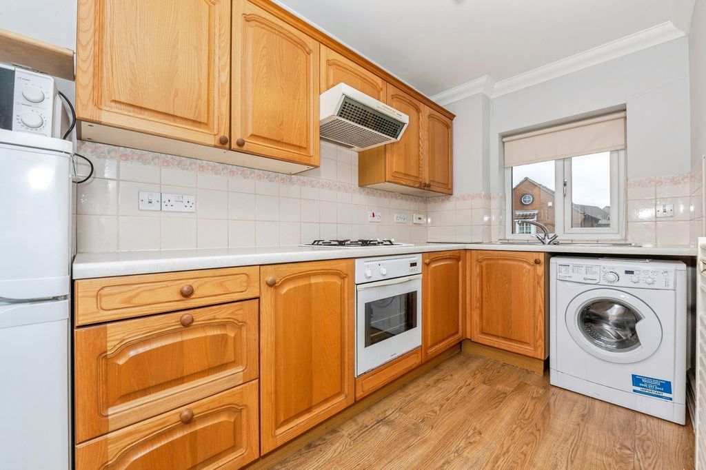 Property photo 2 of 15 Picture