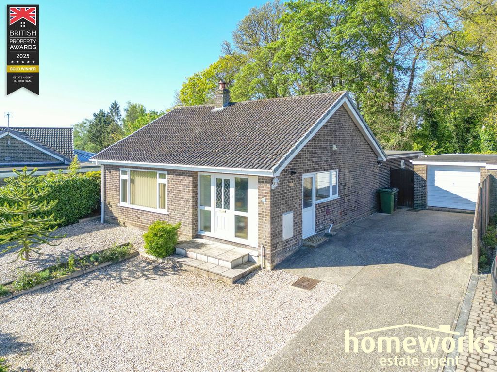 Property photo 2 of 18
