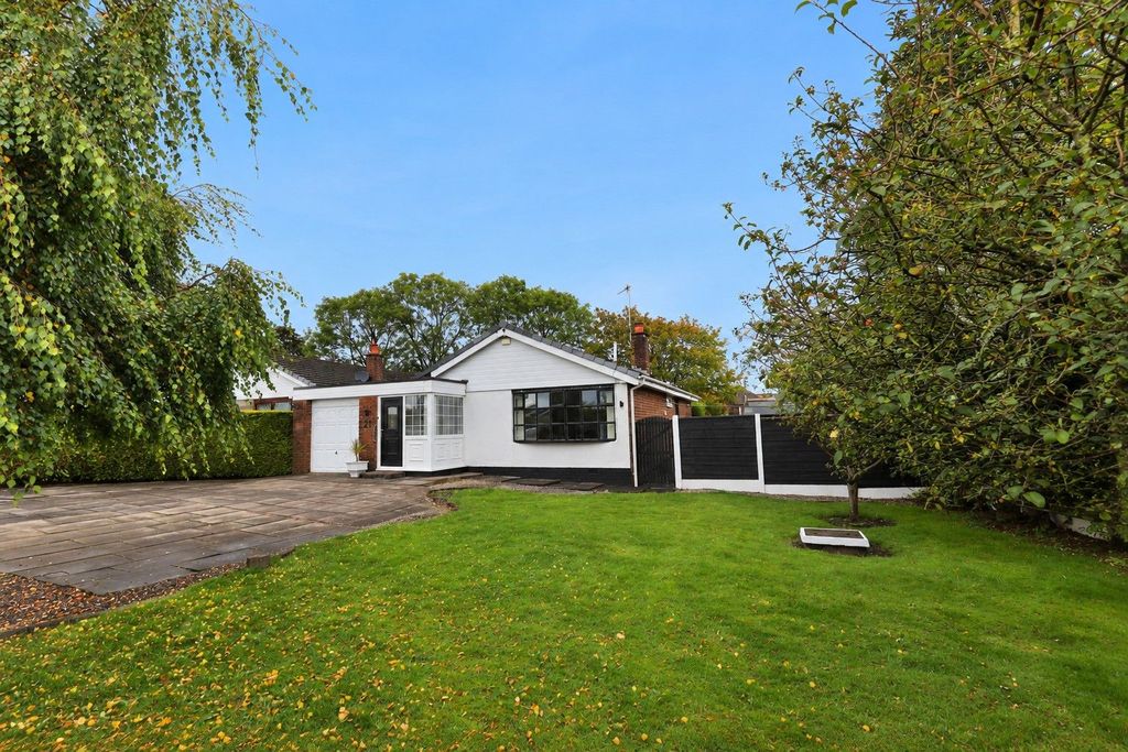 Property photo 3 of 34