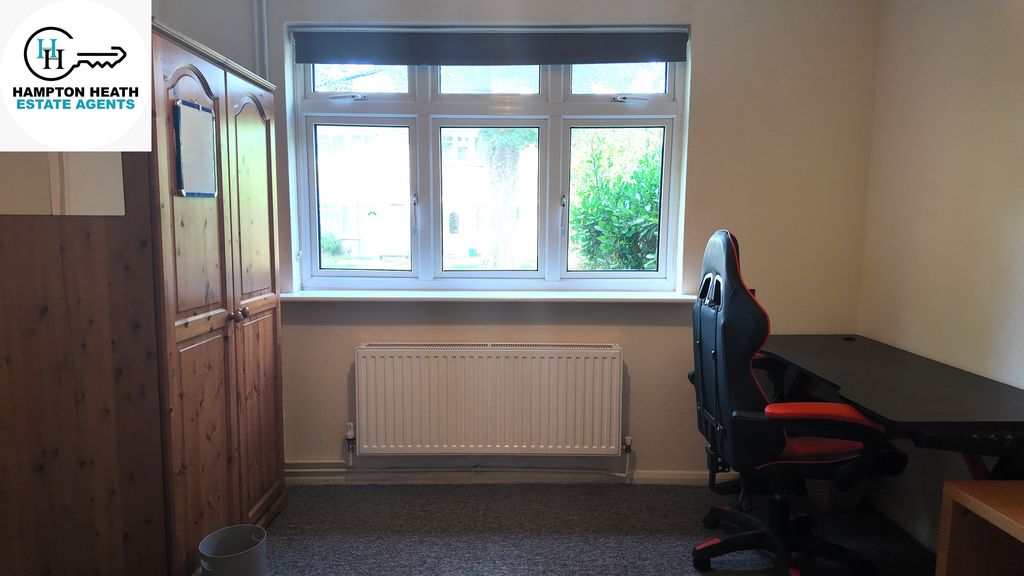 Property photo 3 of 14