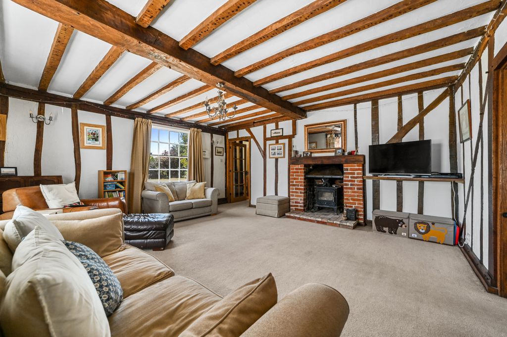 Property photo 3 of 55 Pt-Fc(Col)-Dovercourthall-22