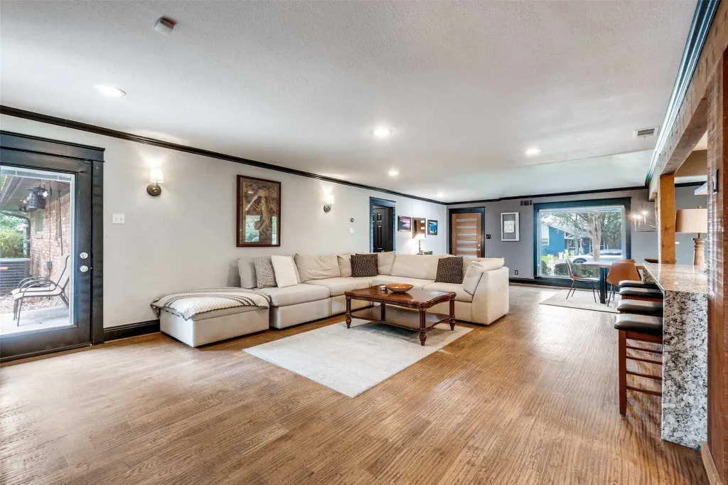 Property photo 3 of 29 <Alttext/>
