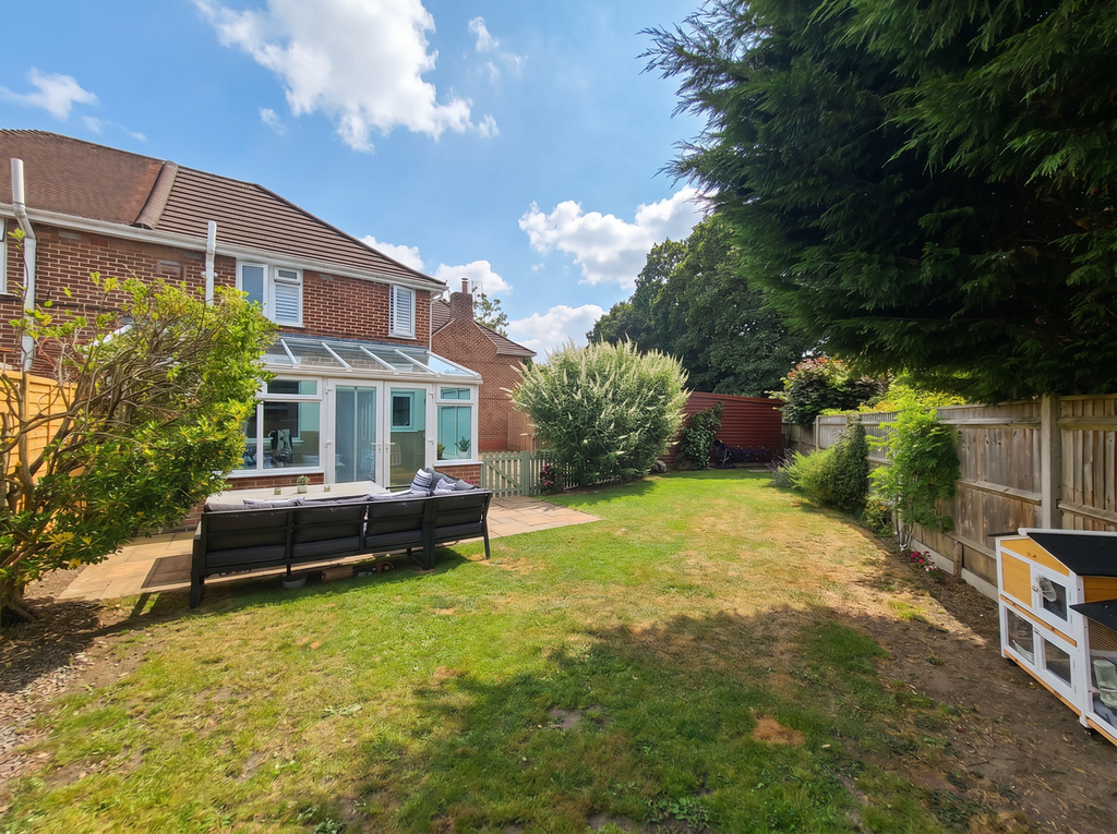 Property photo 2 of 25