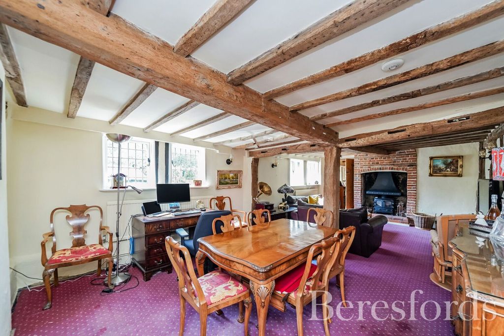 Property photo 2 of 27 Picture 2