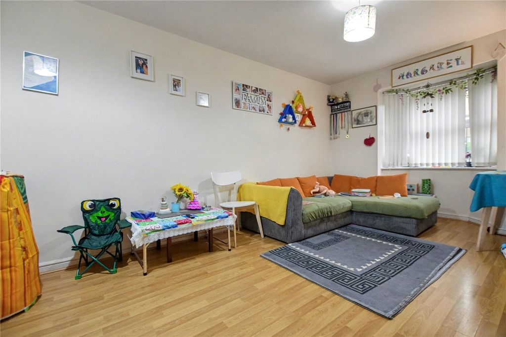 Property photo 2 of 6 Picture No. 05