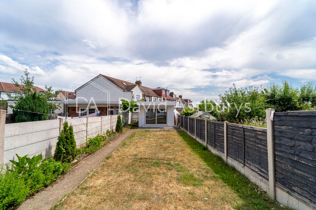 Property photo 2 of 19 Ndb06090