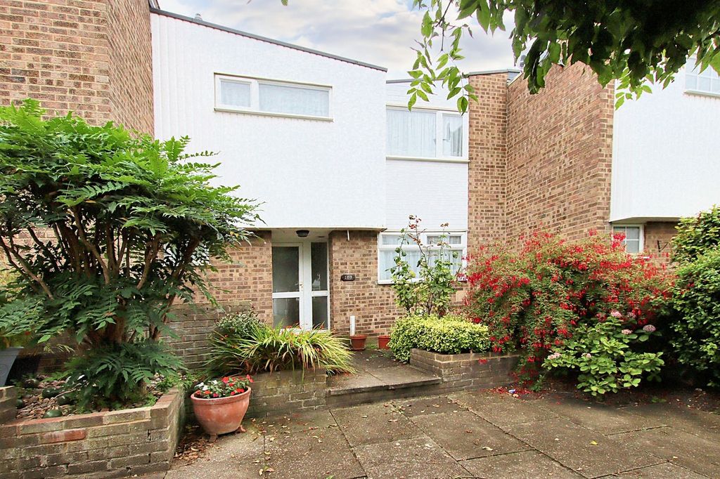Property photo 1 of 11