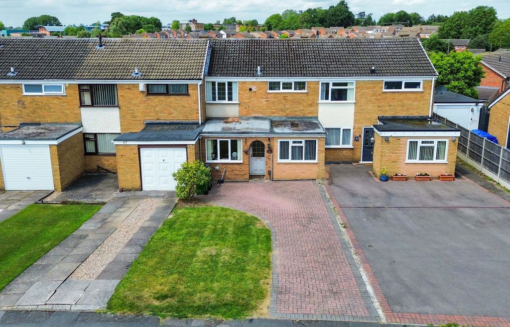 Property photo 1 of 20