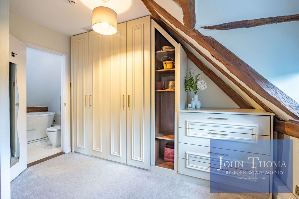 Additional image 33 of 6 bed property to rentMarshalls Barn, Woodside, Epping CM16