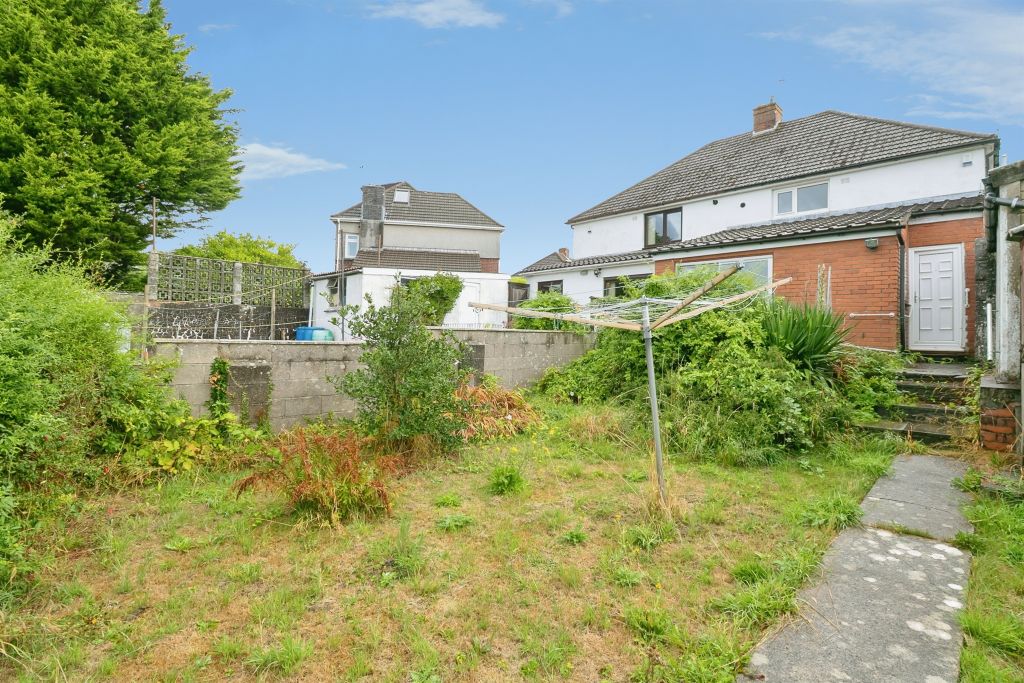Property photo 3 of 20
