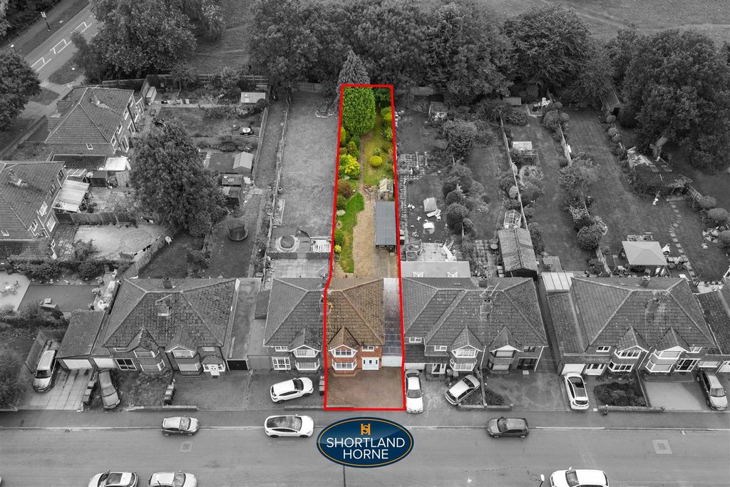 Property photo 2 of 21 Boundary