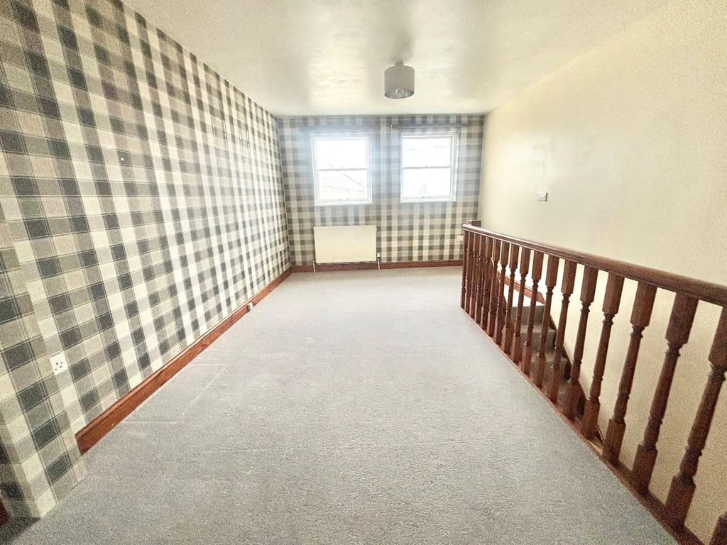 Property photo 3 of 9 Picture No. 04