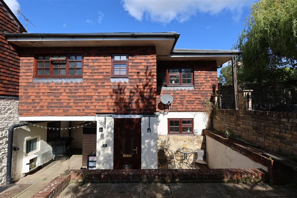 Property photo 1 of 15 Front