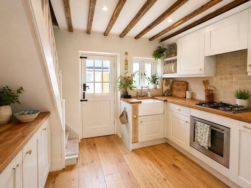 Property photo 2 of 12 Picture No. 23