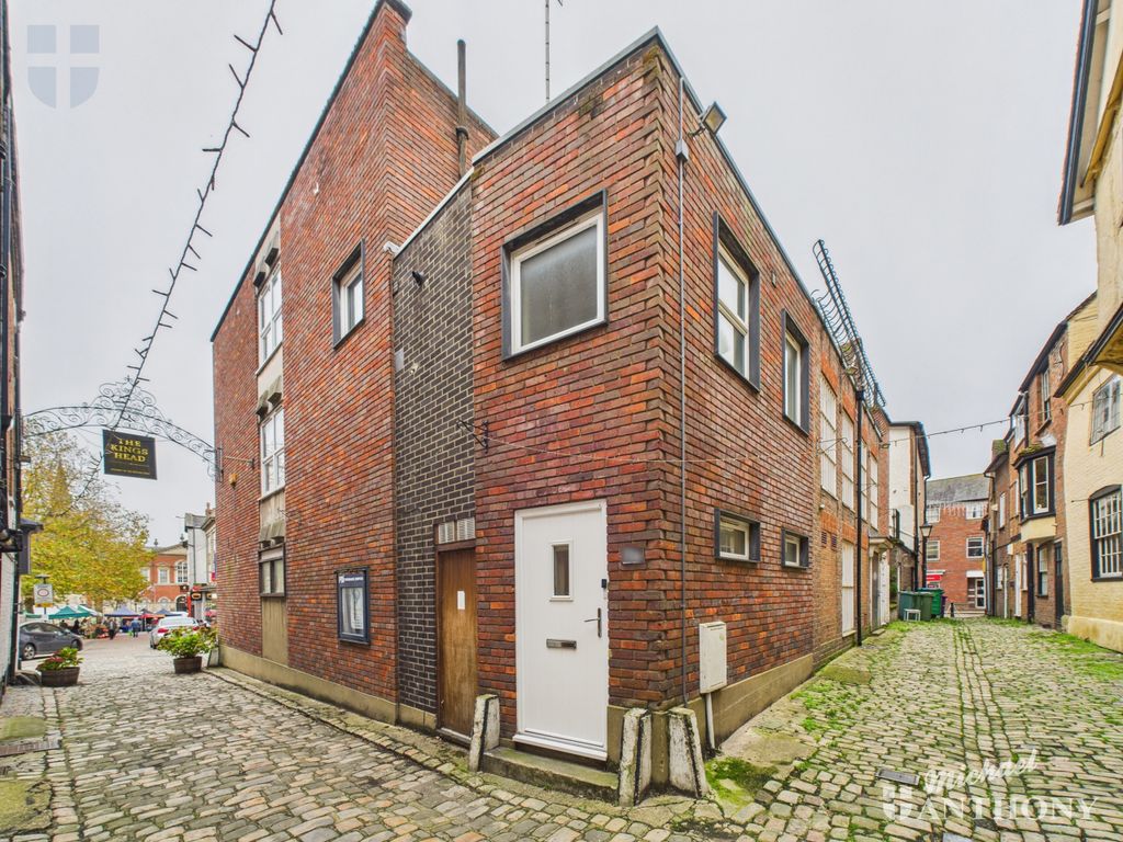 Property photo 1 of 9 Cam03218G0-Pr0825-Still014