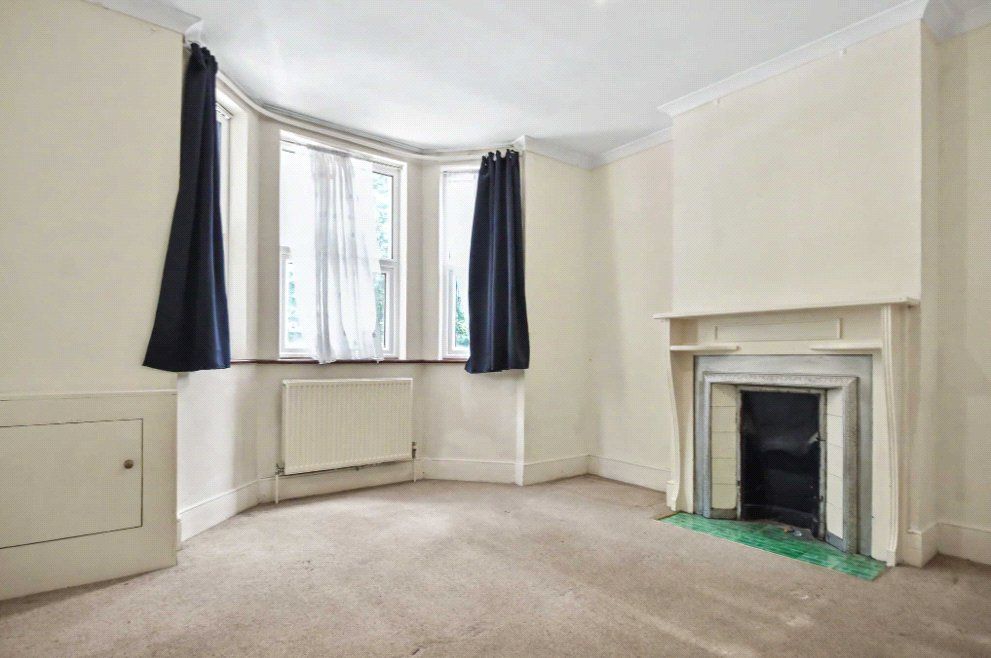Property photo 3 of 11 Picture No. 18