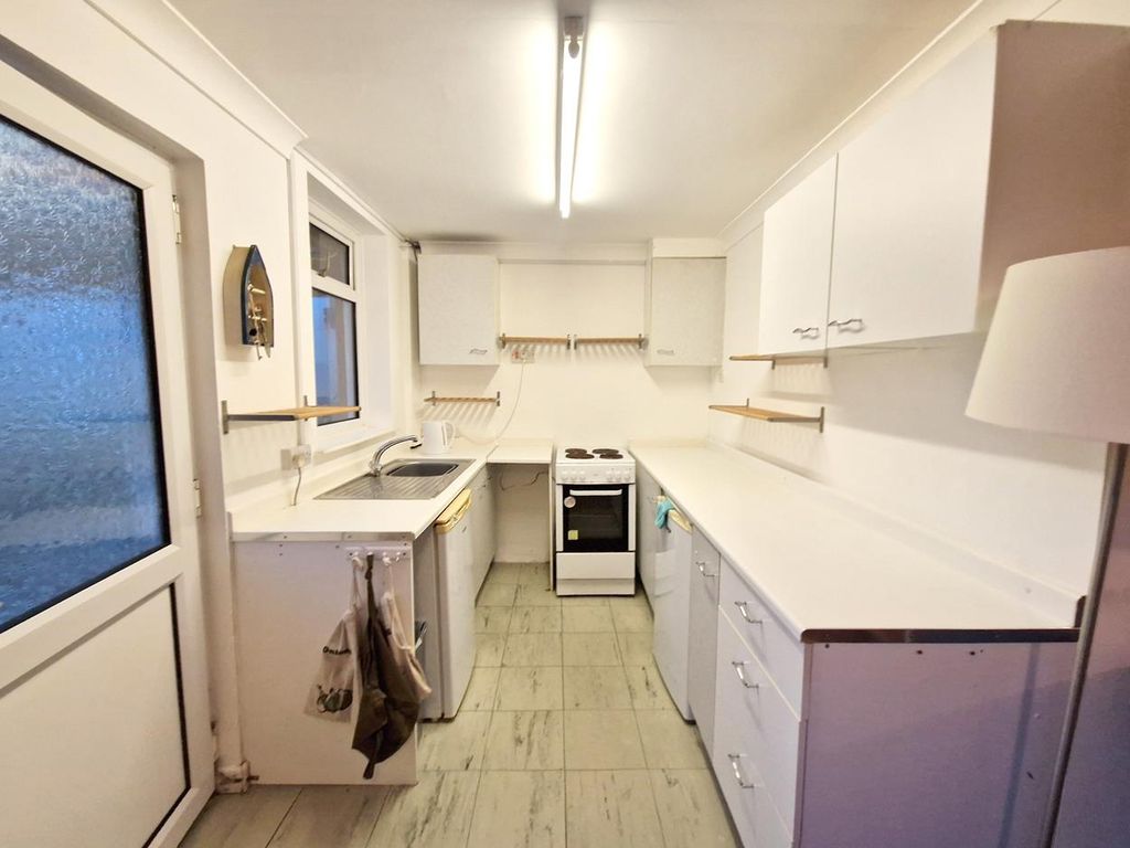 Property photo 3 of 14 20241127_162145.Jpg