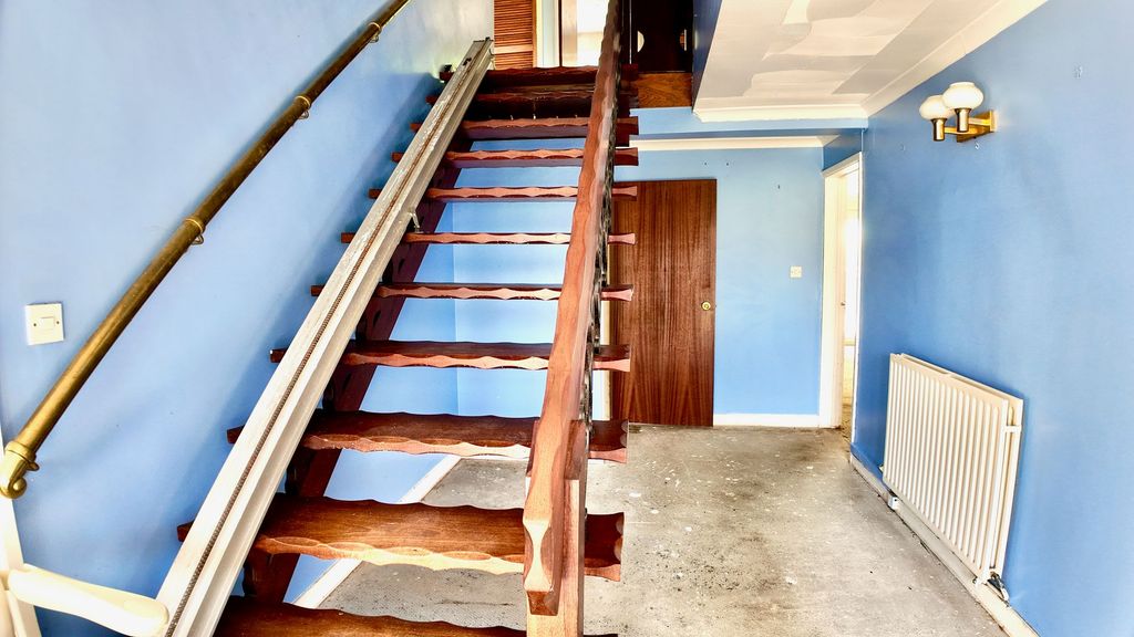 Additional image 12 of 4 bed detached house for salePriscilla Terrace, Trelewis CF46