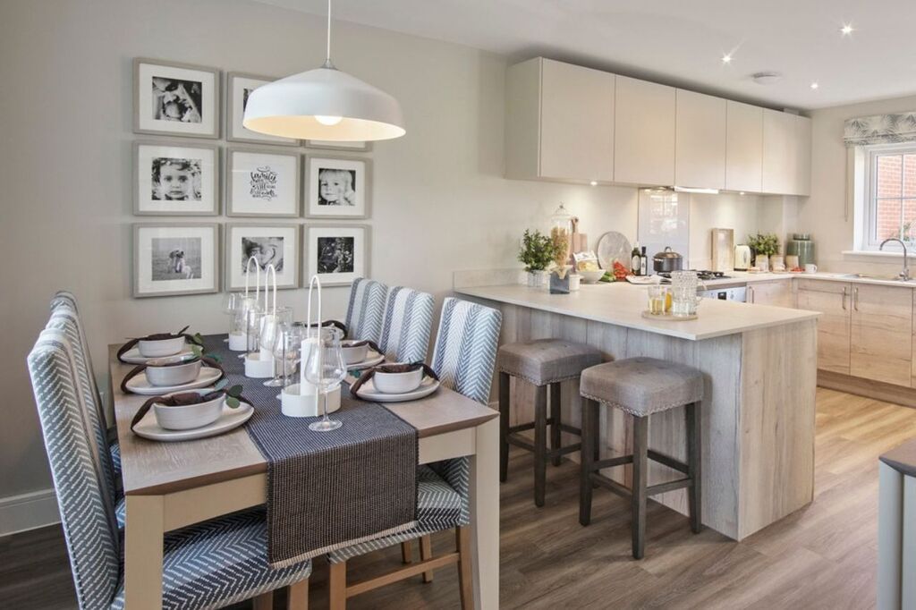 Property photo 1 of 5 Vcsw-Sherford-Fulmar-Dining