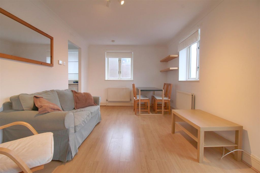 Property photo 2 of 6 Img_3961.Jpg