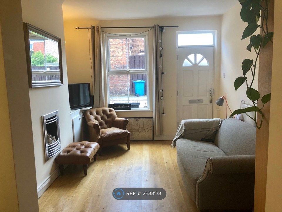 Property photo 3 of 11