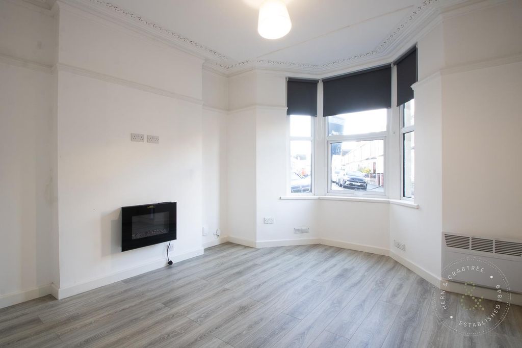 Property photo 2 of 7 Img_5272.Jpg